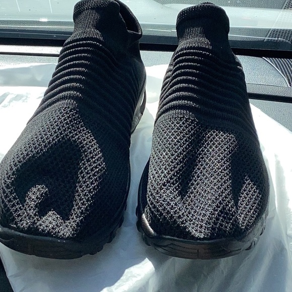 Ceville - Black Textured Sneaker - size 42 (10) - new - Picture 2 of 6